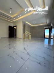  12 لم تسكن - تشطيبات فاخرة - طريق المطار - 4نوم - 230م - بإطلالــــه بانوراما - تستحق المشاهدة