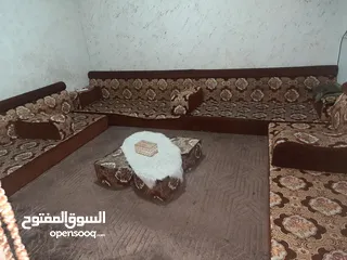  1 مجلس عربي خليجي فاخر