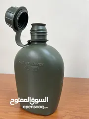  1 زجاجات ماء للتخيم