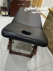  2 Massage bed use just 8 months