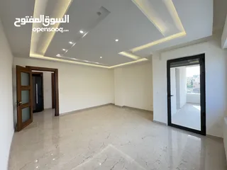  5 شقة دوبليكس مع روف مميز مشاحة الشقة 283م وروف 90م مرخص