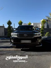  1 لاندكروزر مديل 2014 للبيع