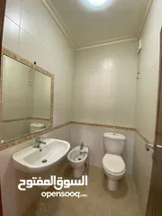  15 شقه ارضيه بخلدا للبيع