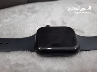  5 Apple Watch Series 7 (GPS, 45mm)   Midnight Aluminum Case with Midnight