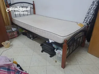  1 single Bed