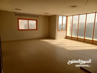  3 شقة بالشعب البحرى للايجار