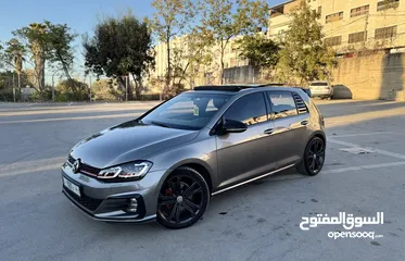  1 جولف MK7 2016 فل مع بانوراما سعرر حررق فحص نخب اول