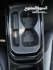  8 VOLKSWAGEN ID4 PRO