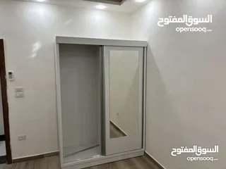  6 Apartment for rent in Jabal Al-Webdeh, there are other options شقه للايجار جبل الويبده يوجد خيارات