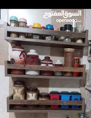  25 رف خشب شاشه ومطبخ وحمام وديكور حائط وستاند مكياج وجلاتين وغيره