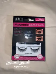  4 Lashes nails set رموش وأظافر صناعية مجموعة