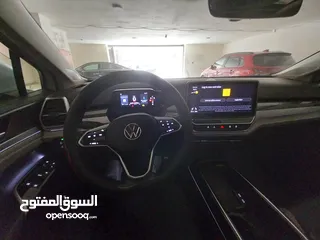  9 فولكس فاجن ID.6 استخدام الاردن تحت الكفالة كاش أو اقساط .. قاطعة مسافة :35000km
