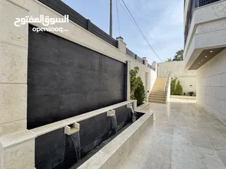  28 شقة طابق شبه ارضي مساحة 231م + حديقه 255م بتشطيبات مميزة - حي الصحابة - رجم عميش - رمضان للاسكان
