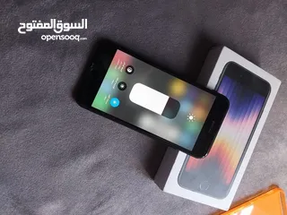  2 جهاز ايفون se 3 2022 للبيع او للبدل