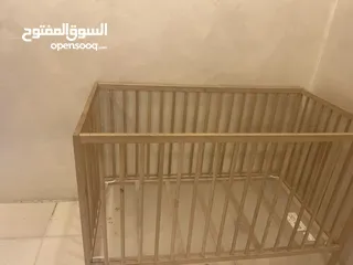  2 للبيع سرير اطفال ايكيا