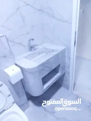  2 مغاسل بورسلان بجودة عالية جدا والشكل حسب الطلب الي بدك اياه وبأسعار مناسبة وفي متناول الجميع