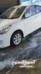  3 سيارة هونداي آكسنت للبيع