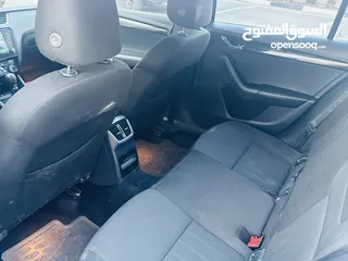  10 سكودا أوكتافيا بسعررررر حرررررق على الكااااش