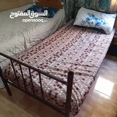  6 تخوت للبيع