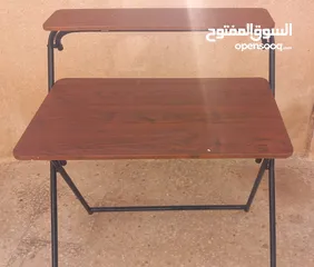  5 طاولة كمبيوتر دراسة او اكل يمكن أن توفر الراحة والقدرة على التكيف مع مناطق الجلوس المختلفة
