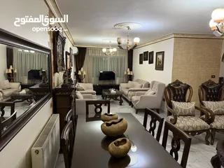  1 شقة للبيع بسعر مميز في شارع المدينة المنورة خلف ماكدونالدز موقع ممتاز بالقرب من كل شيء
