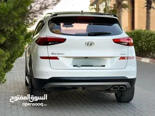 9 توسان ديزل ترخيص 19 مع فتحة دهان شركة عداد 75000