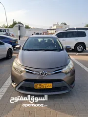  1 Toyota Yaris 1.3 2015