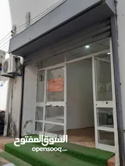  1 محل للايجار في شارع الصريم