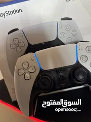  2 يد تحكم بلي ستيشن 5 للبيع بحالة ممتازة  كنترول بي اس فايف