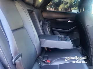  21 Mazda CX30 كهربائية بالكامل بوضع الزيرو 2021