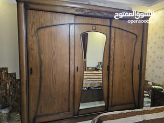  2 غرفة نوم البطة خشب زان ثقيل بحالة ممتازة للبيع