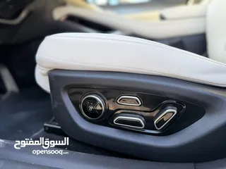  7 BYD SONG L 2023  متوفره لونين عظمي وفيراني  عداد اقل من 9000 كيلو  فحص كامل  لا يوجد اقساط شخصيه