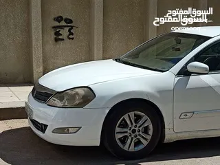  2 رينو سافران 2011