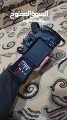  1 عررررطة كاميرا كانون 600d نسبة النضافة 10/10 السعر فقط ب 120 الف ريال يمني لطايع والديه مع الشنطه