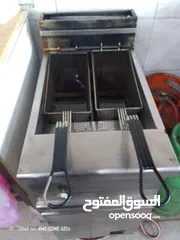  7 عده مطعم للبيع
