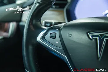  26 Tesla Model X Standard Range  2019   السيارة بحالة ممتازة جدا و قطعت مسافة 51,000 كيلو متر فقط