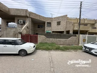  3 بيت للبيع حي الجهاد جامع النور مقابل الكراج سيارات بالفرع مساحة 200 م واجه 10 نزال 20