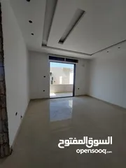 12 شقة مميزة 85م في ابو علندا القوسمة
