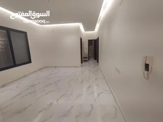 شقة لاايجار السنوي 20000 الرياض حي الروابي