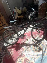  1 بسكليت جنط26 سنوبر سات و قادون سنوبر سات و كرسي بس بحاجه صيانه بسيطه