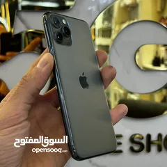  4 iPhone 11 Pro 256G