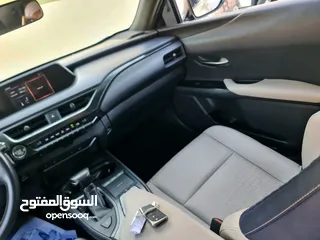  15 Lexus UX200 2019 GCC full option price 87,000A