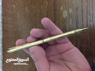  7 قلم حبر جاف مطلي ذهب