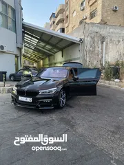  1 BMW 740i M package fully loaded (Black edition) وارد الوكالة بنزين مميزه