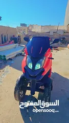  6 سكوتر 3 عجال للبيع المستعجل بداعي الطفر نظيف جدا معموله صيانه كامله كل قطعه وكاله كوشوك جديد مرخص