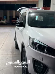  4 كيا سرينتو