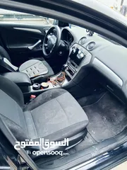  5 فورد مونديو