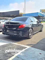  7 Mercedes AMG C43 2021