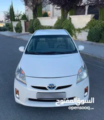  8 تويوتا بريوس منفوضه بالكامل مع جنط وكوشوك وكاله استعمال شخصي بطاريه فحص