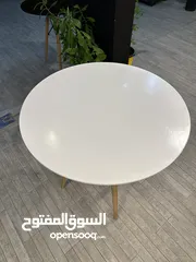  1 طاولات وكراسي للبيع
